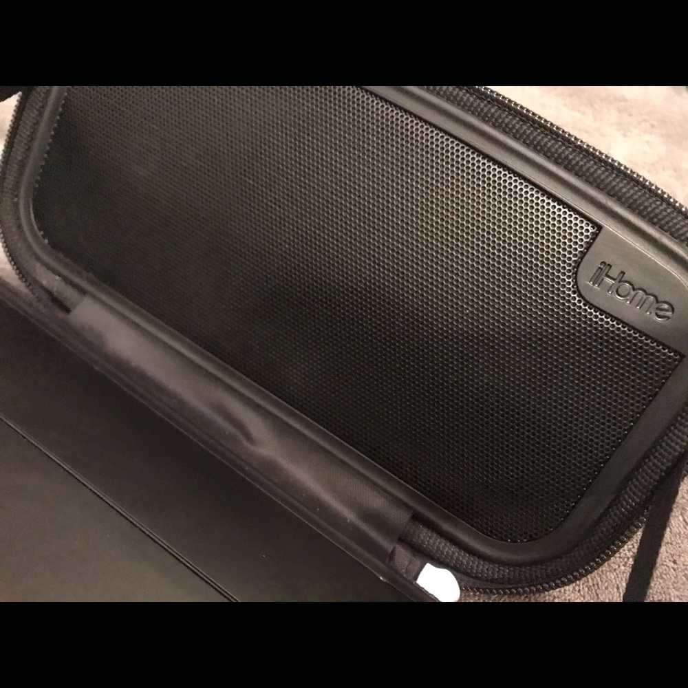 Ihome - Picture 4 of 5